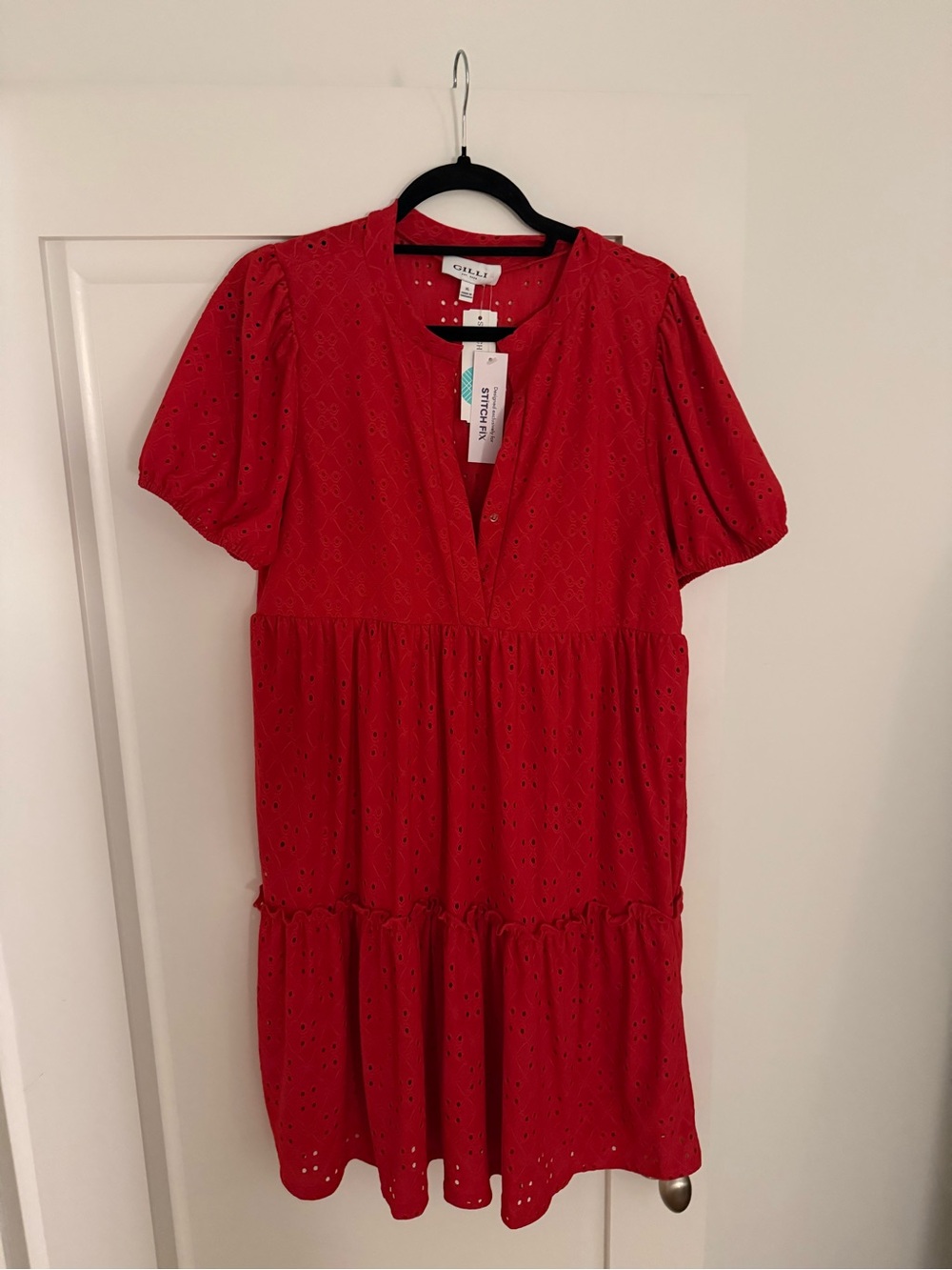 NWT Gilli Red Eyelet Tiered Shift Dress